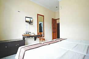 Saung Balibu Hotel