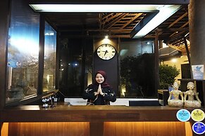 Saung Balibu Hotel