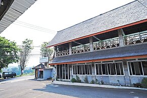 Saung Balibu Hotel