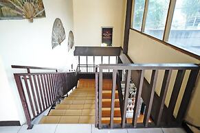 Saung Balibu Hotel