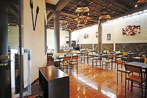 Saung Balibu Hotel