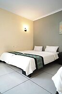 Saung Balibu Hotel