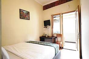 Saung Balibu Hotel
