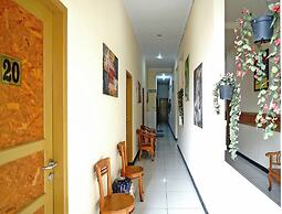 Saung Balibu Hotel