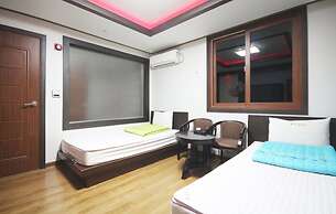 The Sharp Motel