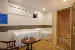 Phuc Ngoc Hotel