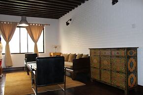 Drongpa suites