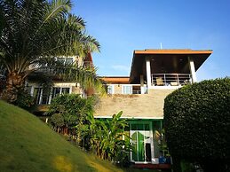 Baan Waru Seaview