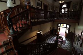The Kimberley Club Guesthouse