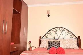 Sherry Homes Heri