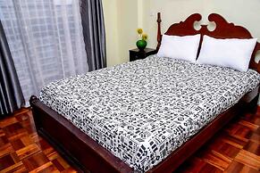Sherry Homes Safari