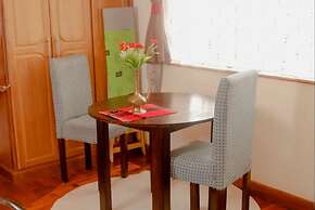 Sherry Homes Qwetu Studio