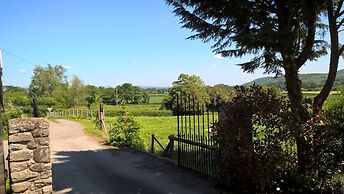 Highgrove Barns