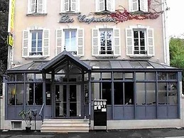 Logis Hôtel les Capucins