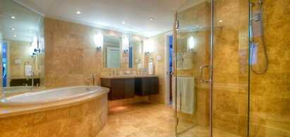 Reeds Penthouse 13