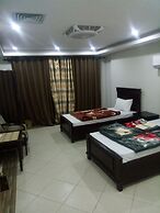 Hotel Kashmir Inn