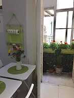B&B Rosaroll