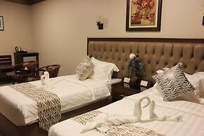 Grape Village Hotel