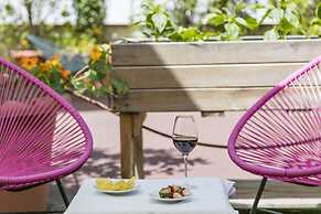 Mihlton Barcelona Boutique B&B