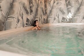 Hotel Harmonia by Dukley