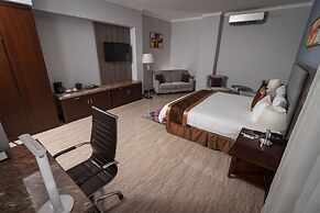 Hotel City Plaza & Suites