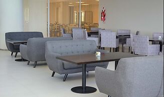 Hotel Oscar Lescano