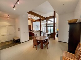 Big Beach Villa