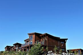 Pacific Rim Retreat