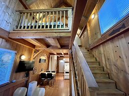 Black Bear Cottage