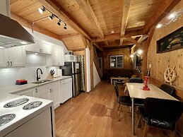 Black Bear Cottage