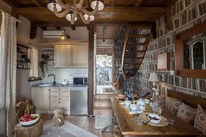Rock Dandy Deluxe Chalet | Fireplace & Sauna