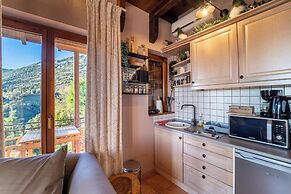 Rock Dandy Deluxe Chalet | Fireplace & Sauna