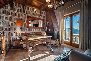 Rock Dandy Deluxe Chalet | Fireplace & Sauna