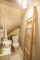 Rock Dandy Deluxe Chalet | Fireplace & Sauna
