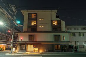 RESI STAY Hachi Inn