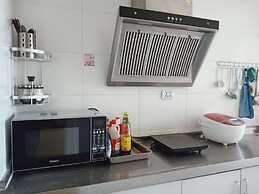 Xinhe Apartment