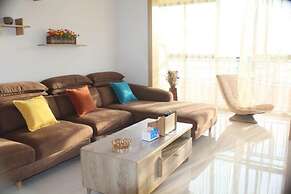 Xinhe Apartment