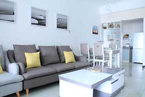 Xinhe Apartment