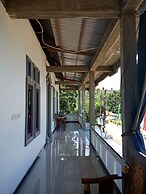 Wakatobi Dive Inn