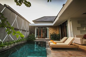 Giri Ungasan Villa
