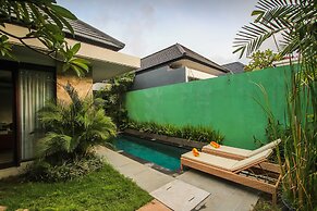 Giri Ungasan Villa