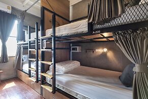 OYO 685 Am Bed Hostel