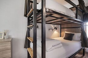 OYO 685 Am Bed Hostel