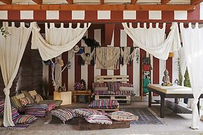 Lucky's Guest House