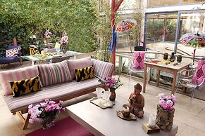 Lucky's Guest House