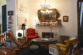 Lucky's Guest House