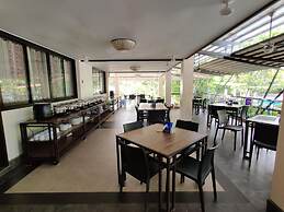 Fernvale Leisure Club and Resort
