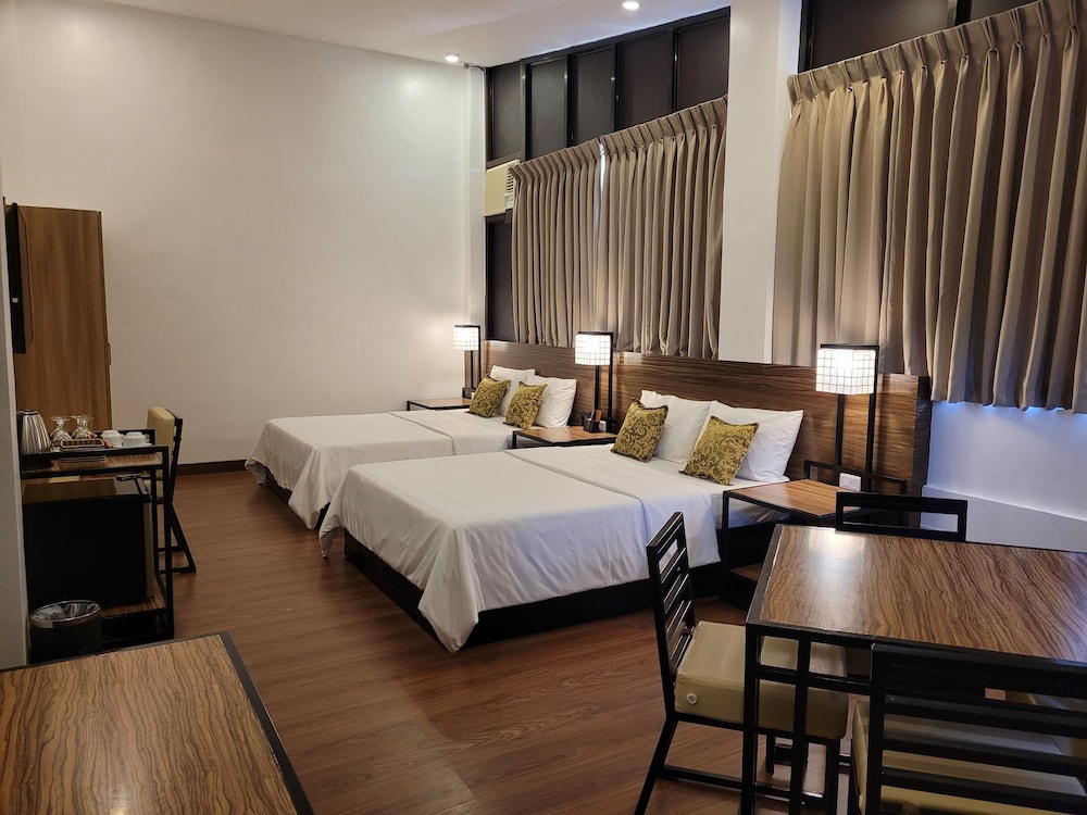 Fernvale Leisure Club and Resort