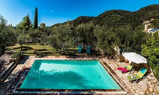 Mastrogiannis Villa Dafne