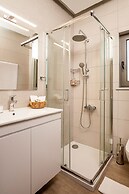 Amaen Luxury House